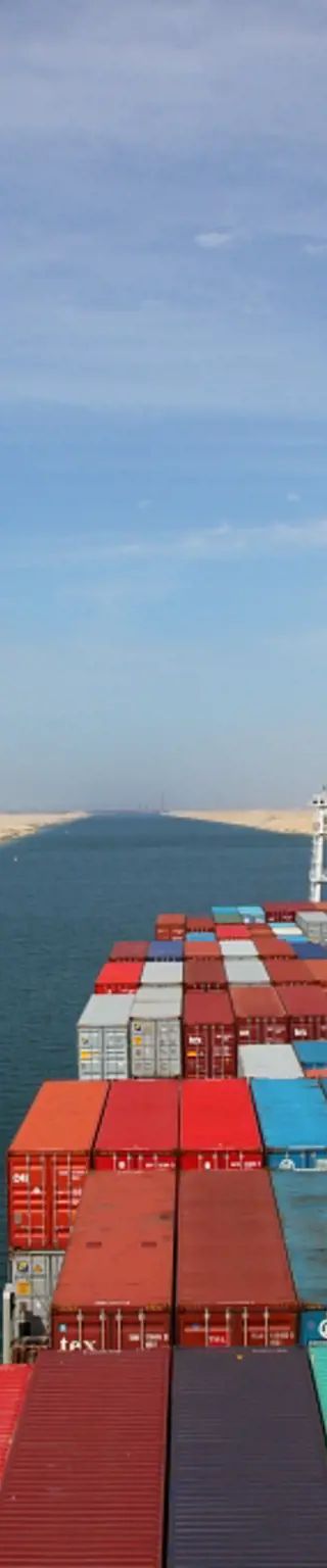 Erlebe eine Reise durch die Wasserstrasse der Wüste - Dem Suez-Kanal